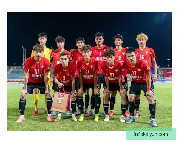 足球劲旅较量引发关注，实力对决值得期待